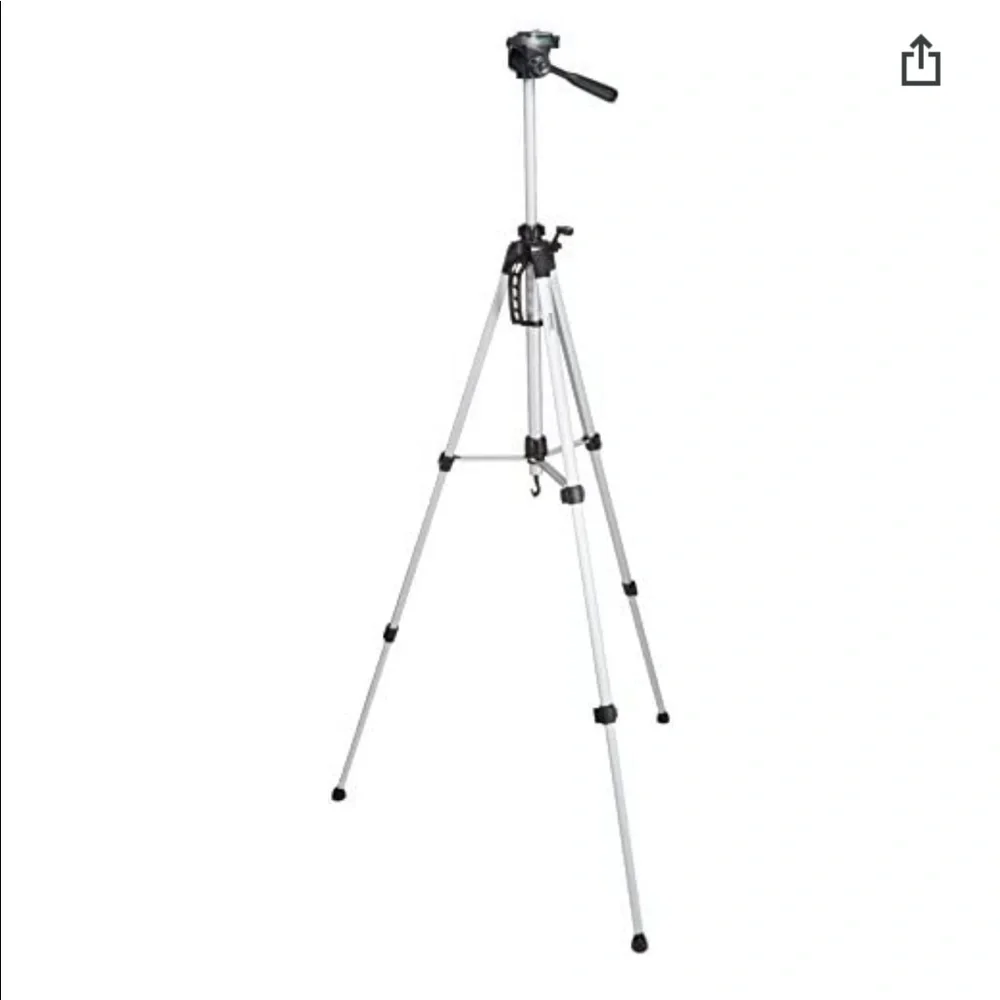 Amazon Basics Tripod only used 2x